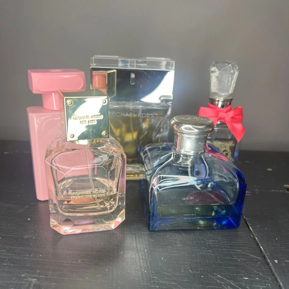 Perfume Bundle - Picture 2 of 15